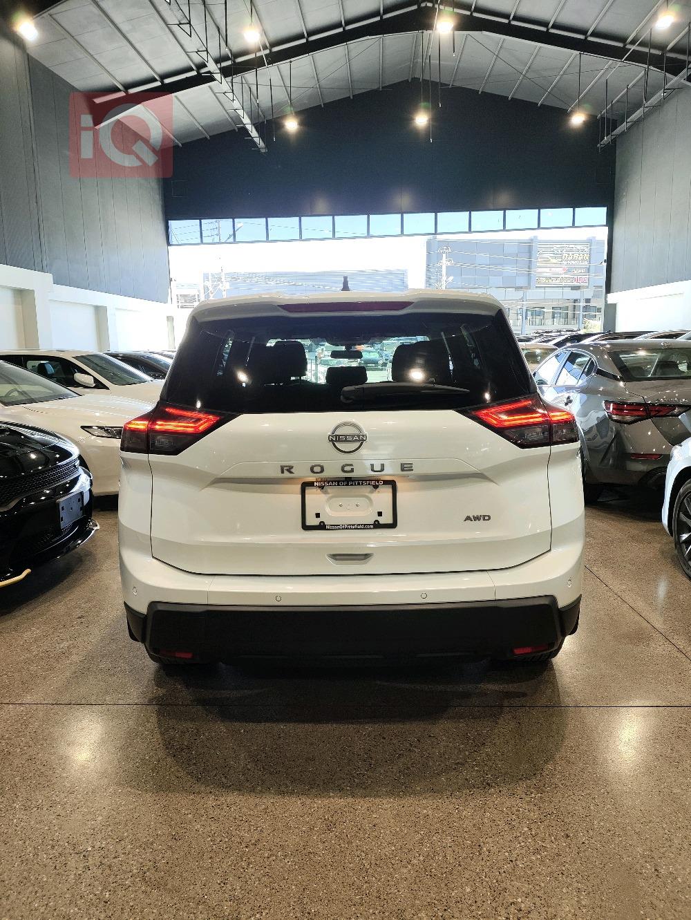Nissan Rogue